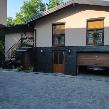 House Leyla Ξενοδοχείο Bihać Εξωτερικό φωτογραφία