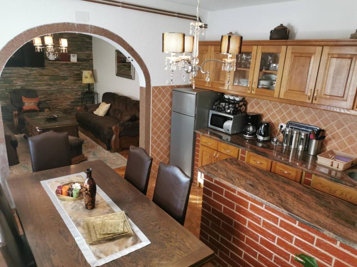 House Leyla Ξενοδοχείο Bihać Εξωτερικό φωτογραφία
